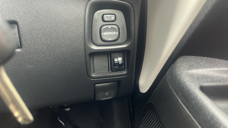 Toyota Aygo 1.0 VVT-i X-Play 5dr Petrol Hatchback